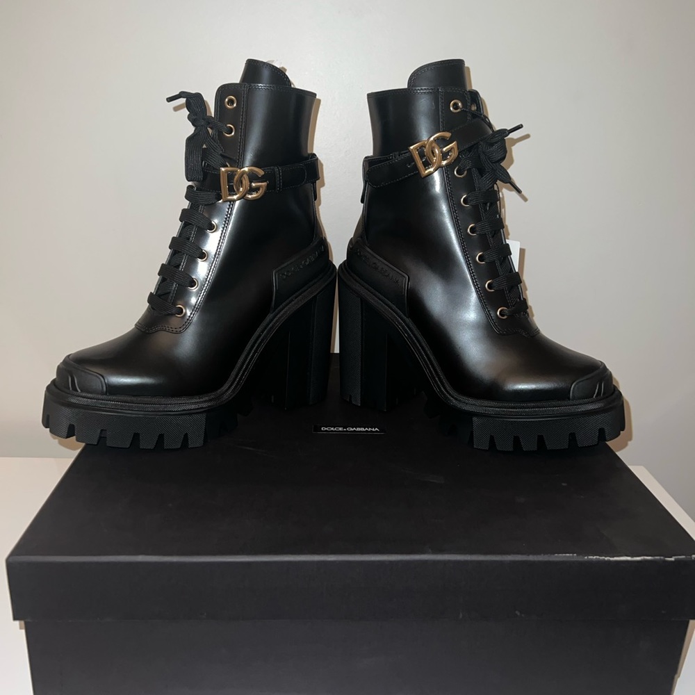 BRAND NEW Dolce & Gabbana trekking boot